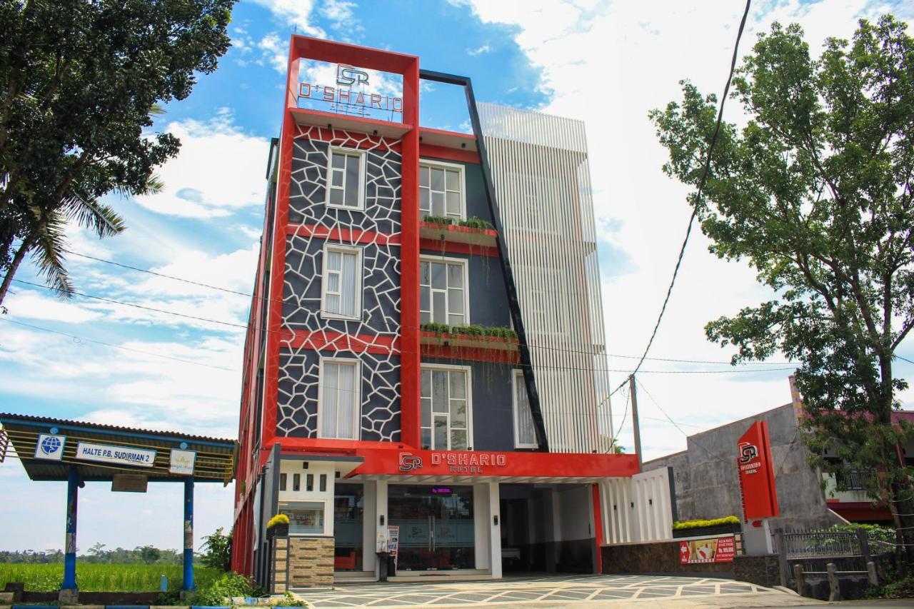 D'Shario Hotel Kepanjen Malang Exterior foto